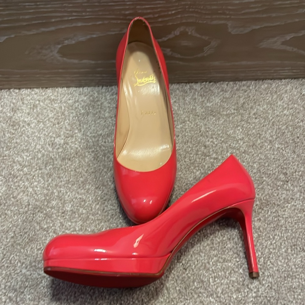 Pink heels 39